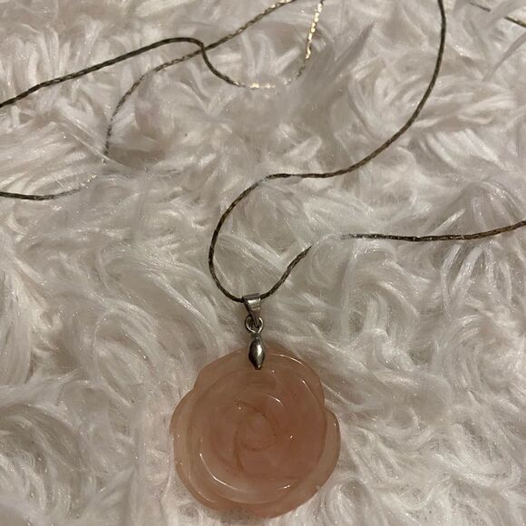 Rose Stone Necklace on Silver Chain - Picture 1 of 2